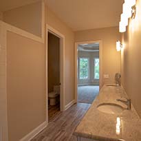 Keener Homes, Inc. - Bathrooms Photos